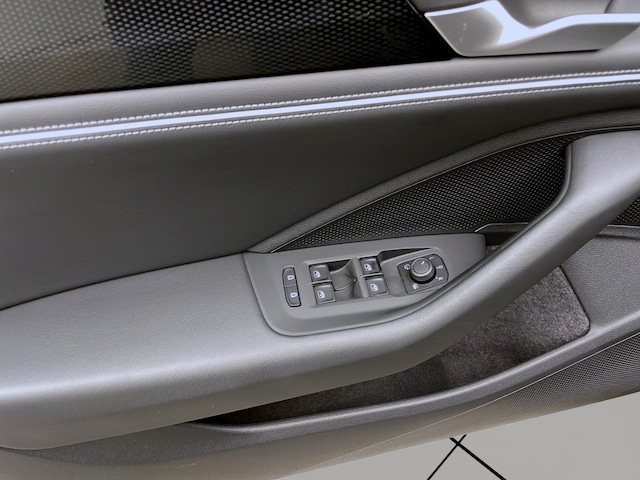 Volkswagen Passat 2.0 TDI Business DSG