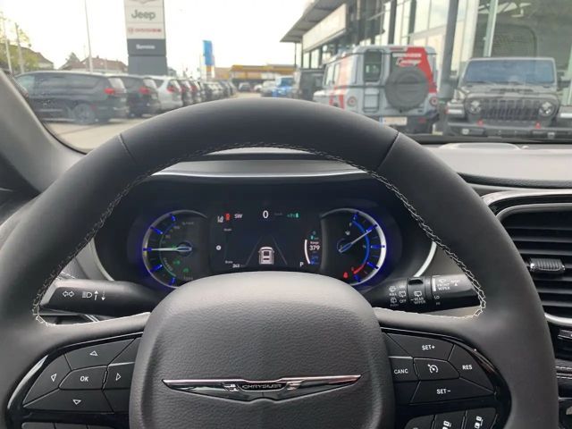 Chrysler Pacifica Limited eHybrid