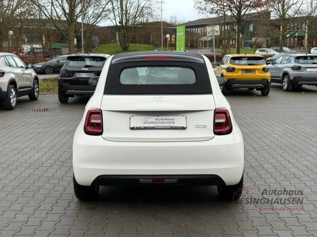 Fiat 500e +Keyless+Klimaaut.+Tempomat  Apple CarPlay Android