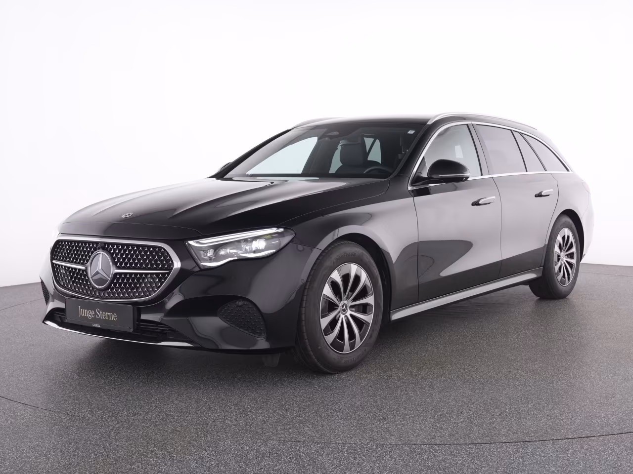 Mercedes-Benz E 220 AVANTGARDE E 220 d Estate