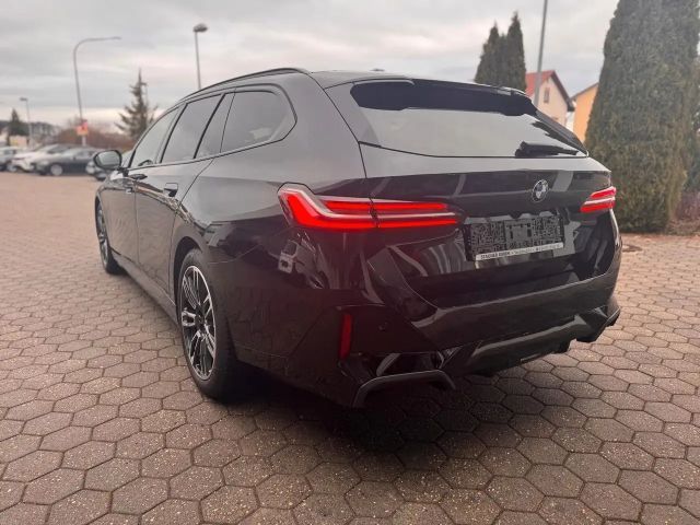 BMW 520 520d M-Sport Touring