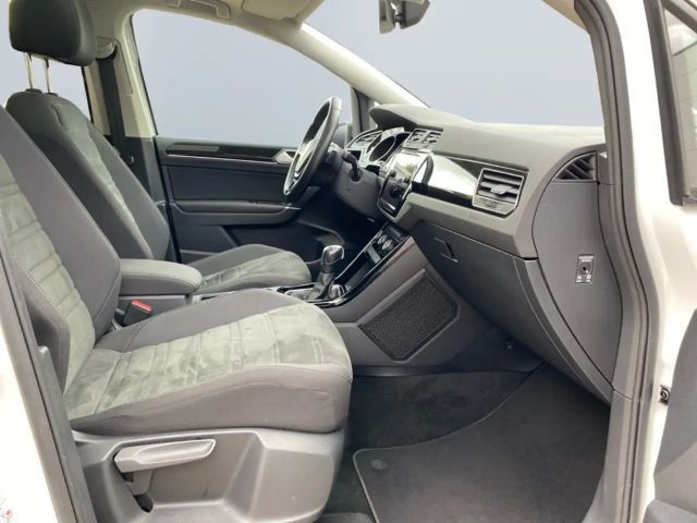 Volkswagen Touran 2.0 TDI DSG Highline