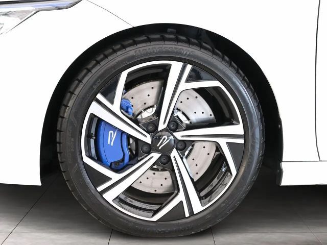 Volkswagen Golf 2.0 TSI 4Motion Golf VIII