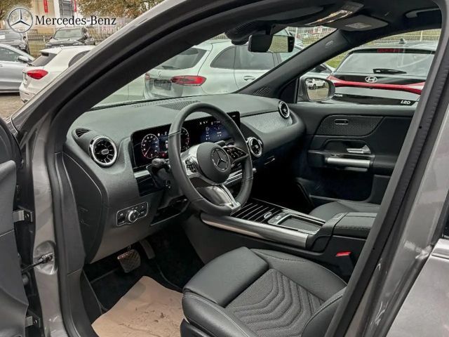 Mercedes-Benz GLA 180 Progressive