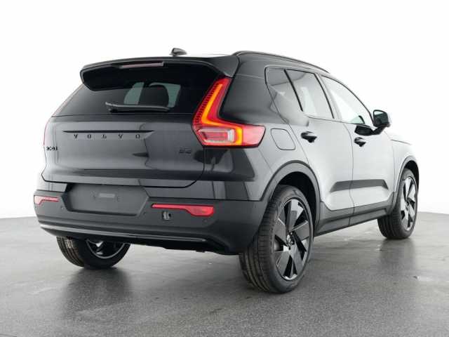 Volvo XC40 Plus