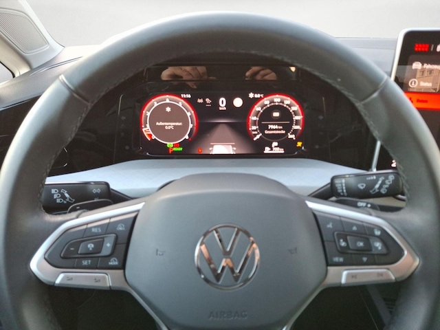Volkswagen Golf 1.5 eTSI DSG