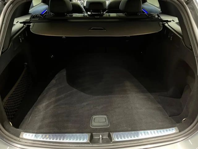 Mercedes-Benz C 200 AVANTGARDE Estate