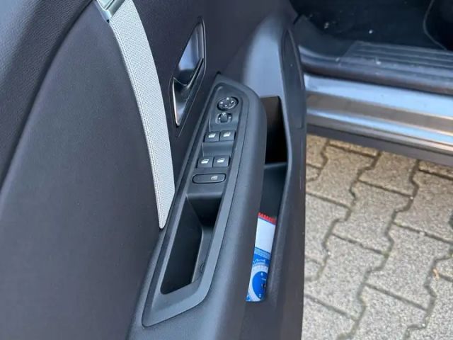 Citroën C4 Hybrid Max