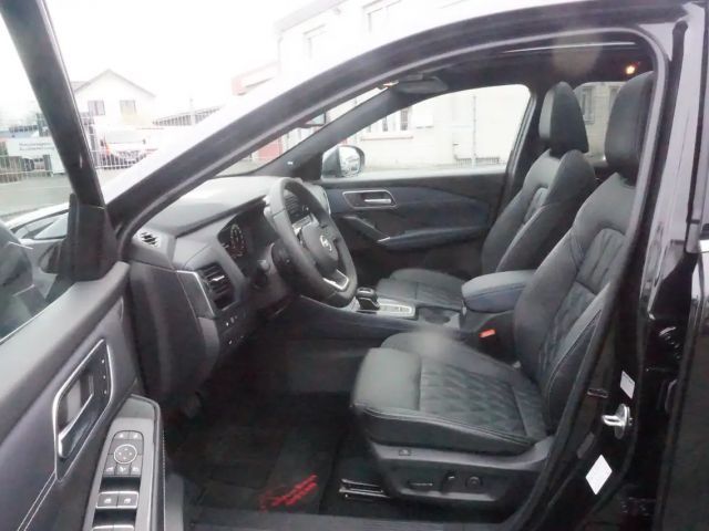 Nissan Qashqai DIG-T Tekna