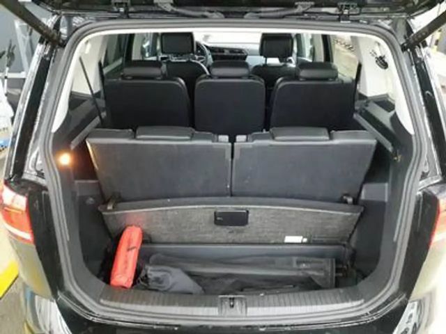Volkswagen Touran DSG