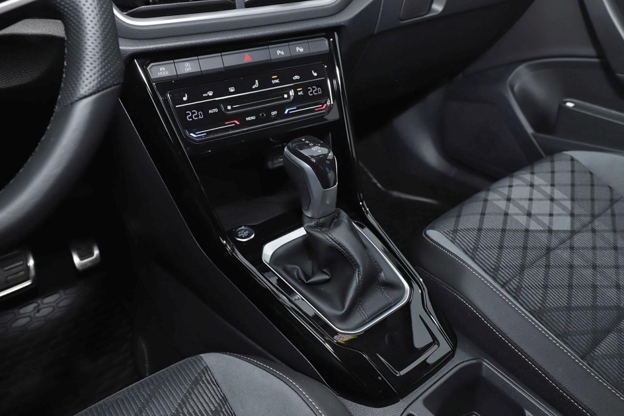 Volkswagen T-Roc 1.5 TSI DSG R-Line