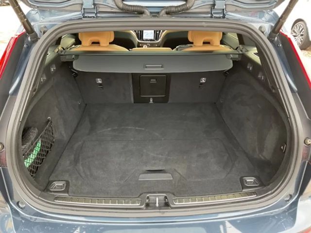 Volvo V60 AWD Bright Plus T6