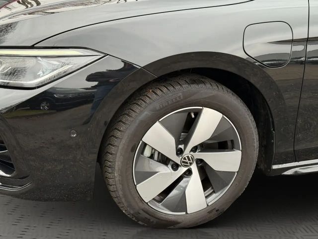 Volkswagen Passat R-Line eHybrid