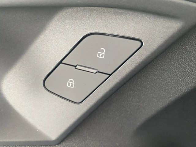 Audi A3 30 TFSI Sedan