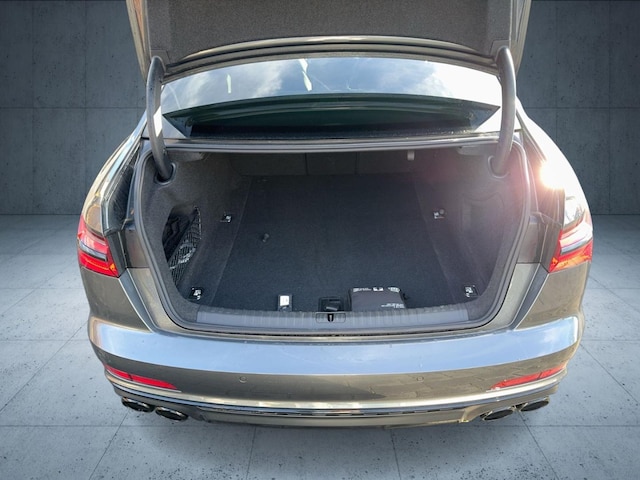 Audi S6 Quattro Sedan