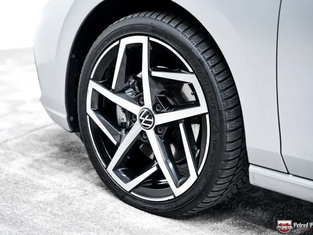 Volkswagen Golf DSG Life Variant