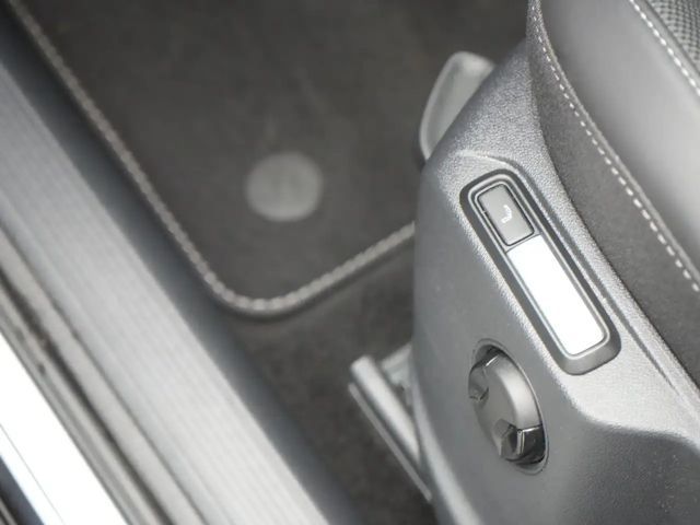 Volkswagen T-Roc DSG R-Line