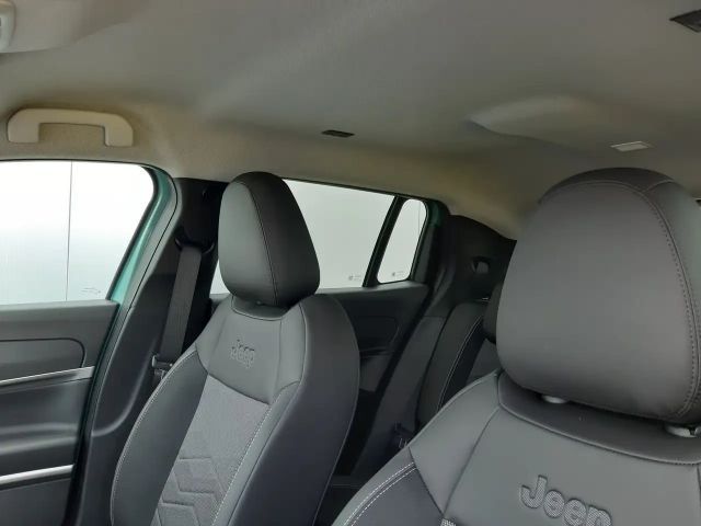 Jeep Avenger Altitude Full-Electric