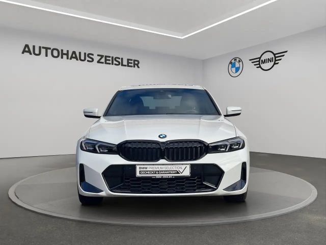 BMW 330 330i M-Sport Sedan