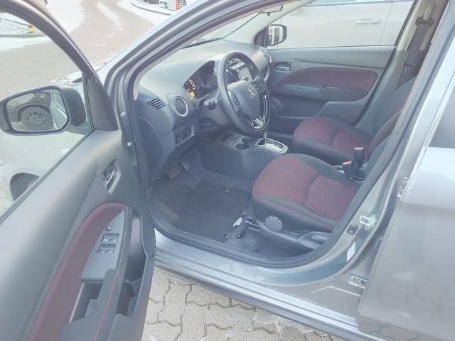 Mitsubishi Space Star Star