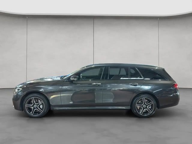 Mercedes-Benz E 300 E 300 e