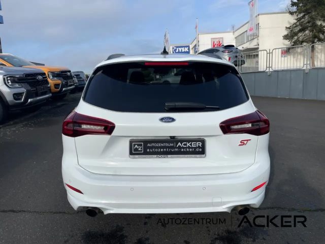 Ford Focus ST Line Wagon