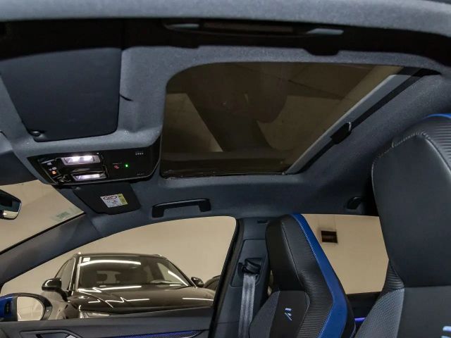 Volkswagen Golf 2.0 TSI 4Motion Golf VIII