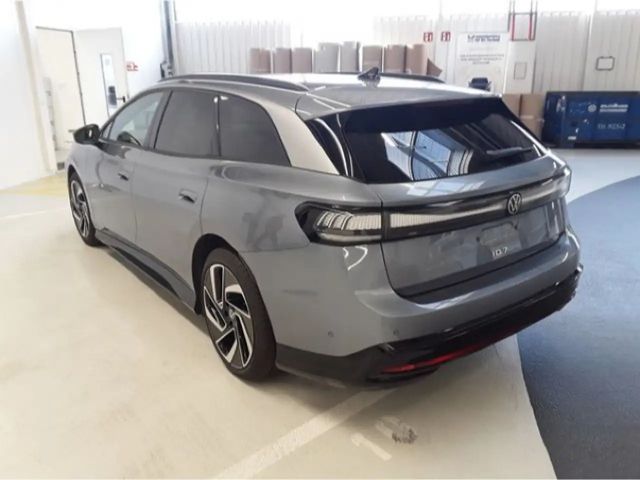 Volkswagen ID.7 Pro Tourer