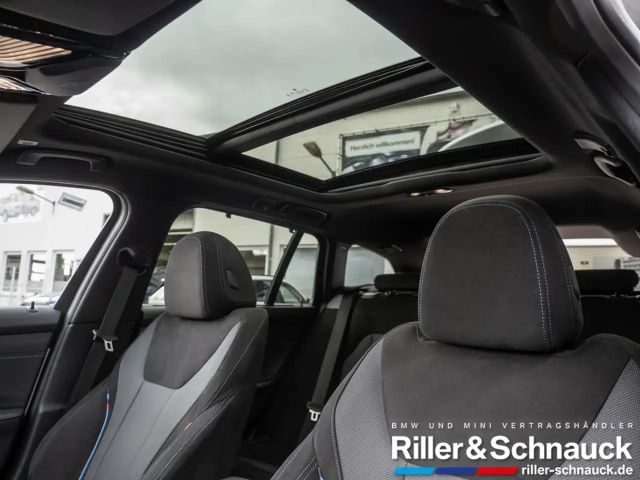 BMW 320 320d M-Sport Touring xDrive