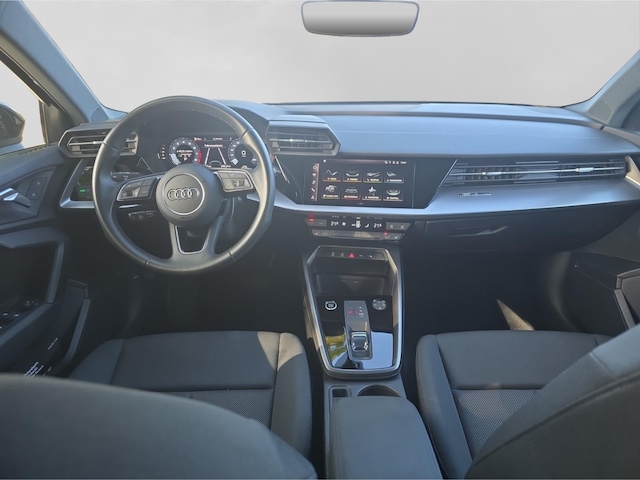 Audi A3 35 TFSI S-Tronic Sedan