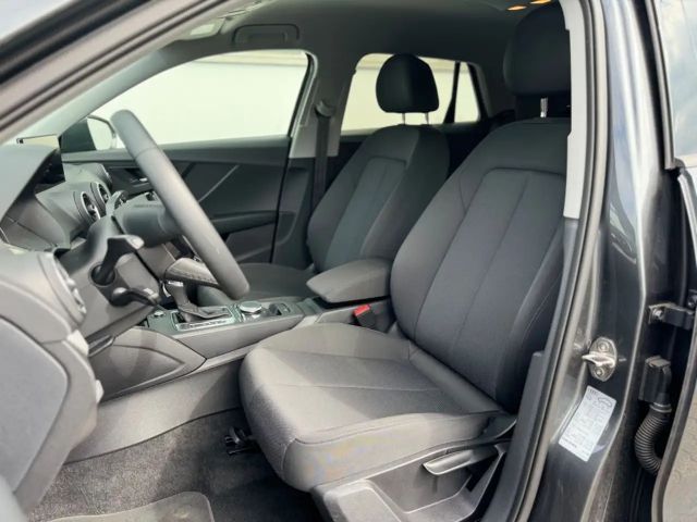 Audi Q2 35 TFSI S-Line