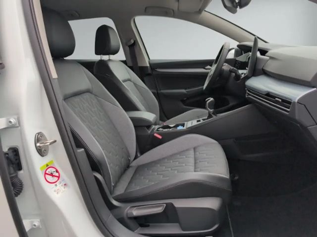 Volkswagen Golf 1.5 TSI Golf VIII