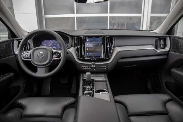 Volvo XC60 AWD Dark Plus T8