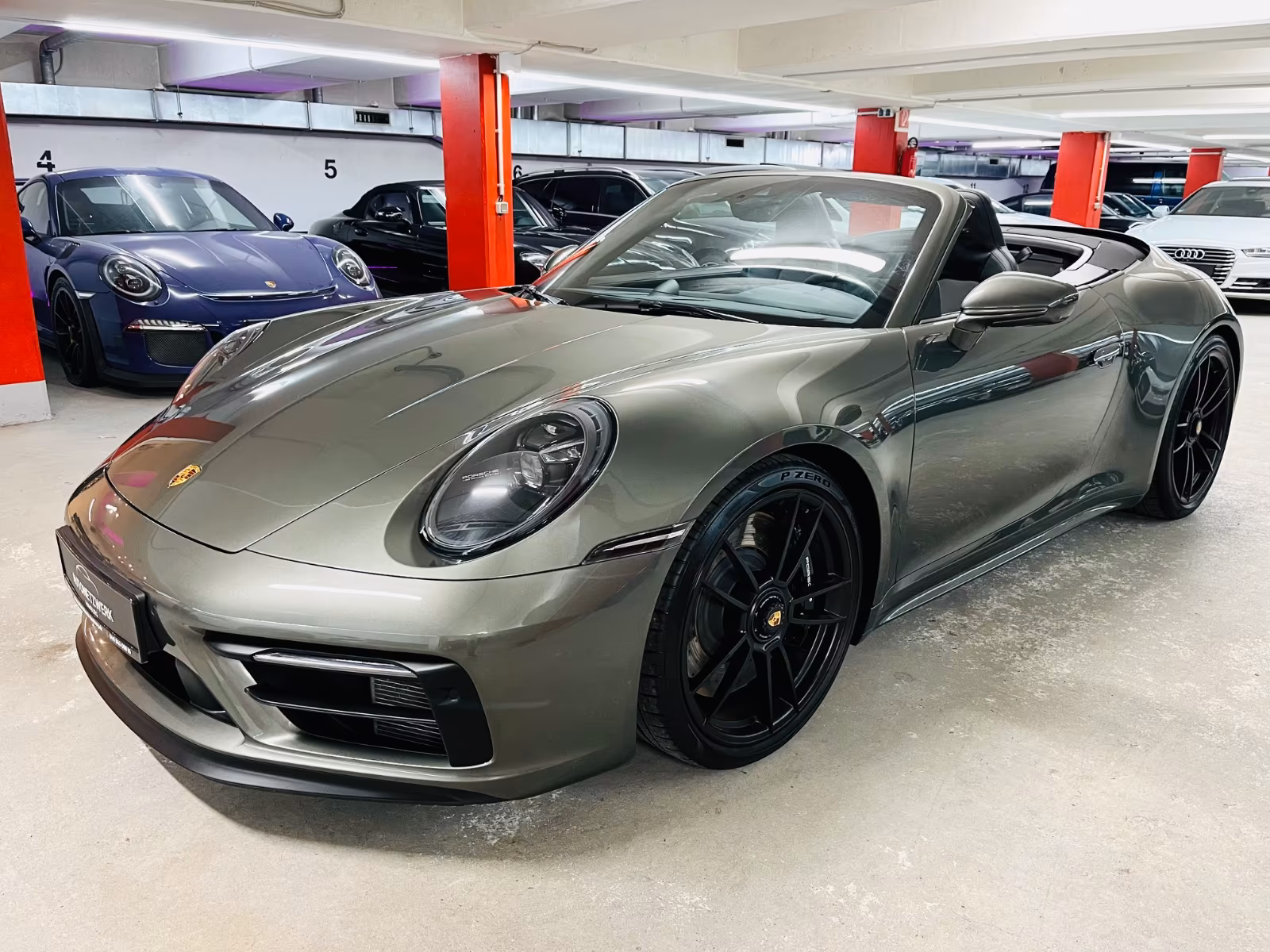 Porsche 911 992 Cabriolet Carrera GTS