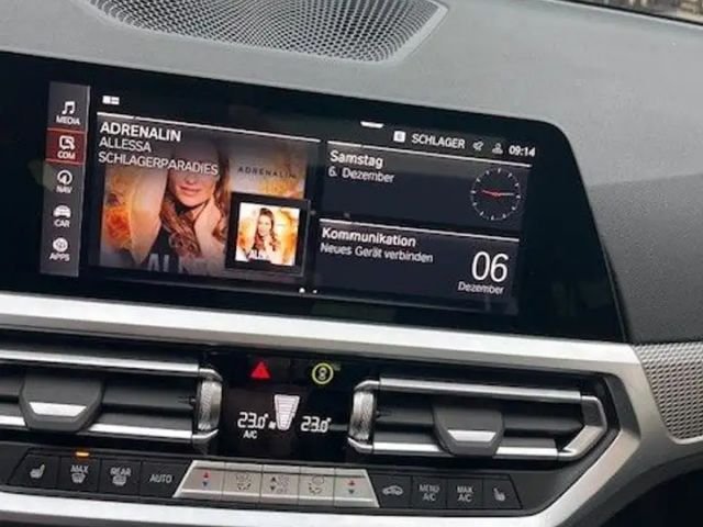 BMW 320 320d M-Sport Touring