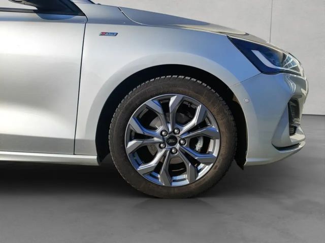 Ford Focus ST Line Wagon