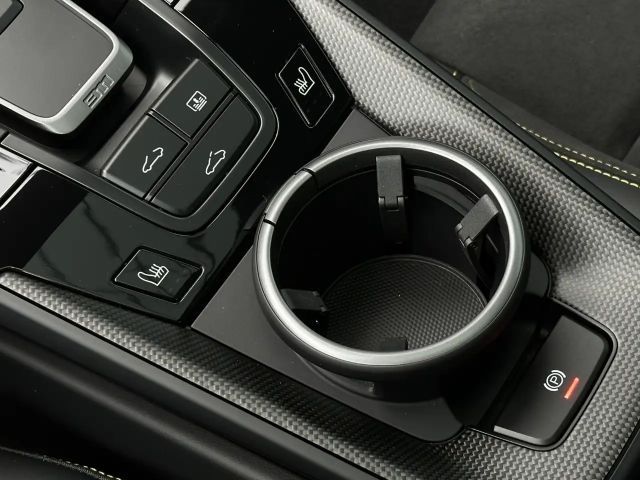 Porsche 992 Carrera Coupé GTS