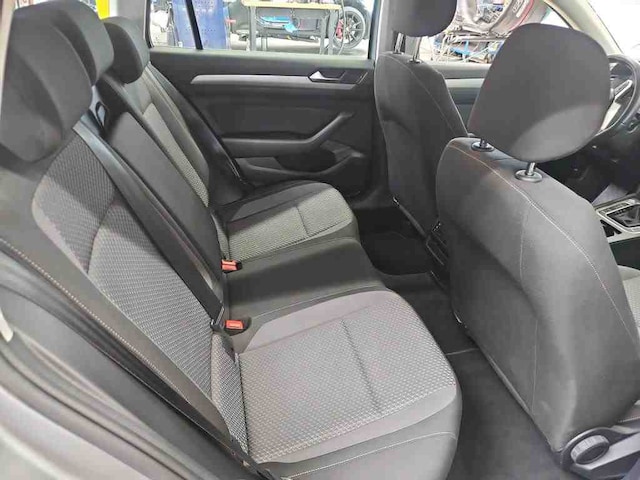 Volkswagen Passat 1.5 TSI DSG Variant