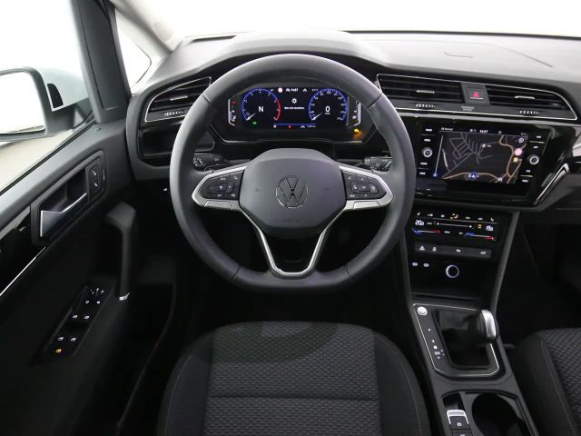 Volkswagen Touran 1.5 TSI DSG R-Line