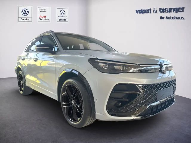 Volkswagen Tiguan DSG R-Line