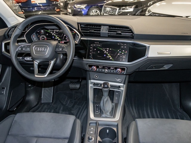 Audi Q3 35 TFSI S-Tronic