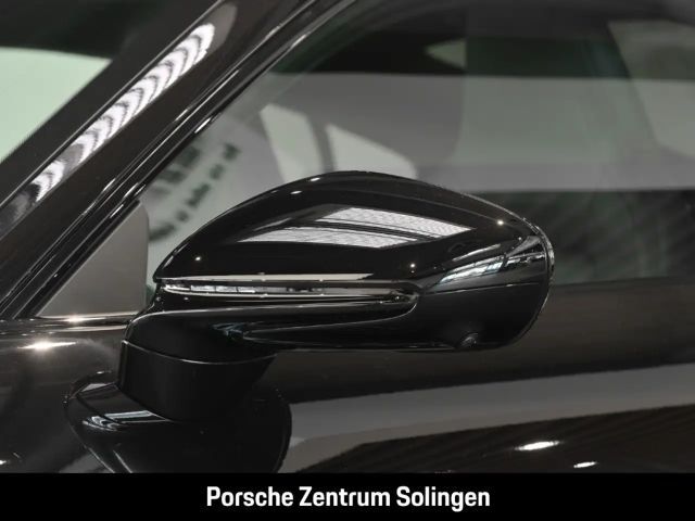 Porsche 992 4 Carrera Coupé GTS