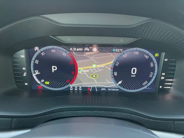 Skoda Karoq Selection