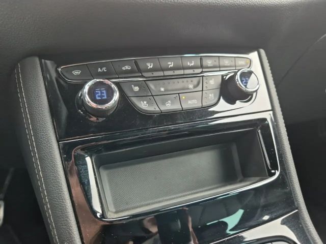 Opel Astra Sports Tourer Ultimate