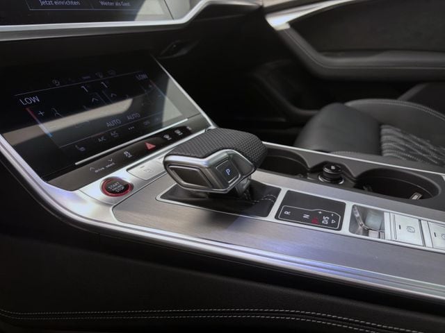 Audi S6 Avant Quattro