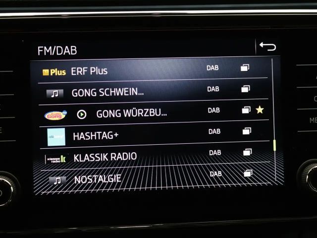 Skoda Superb 2.0 TDI Combi Sportline