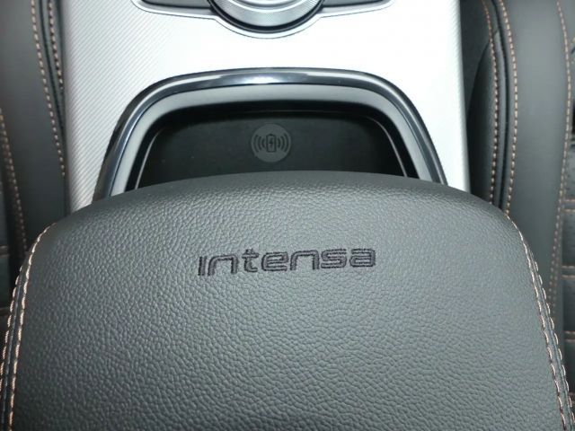 Alfa Romeo Stelvio AT8 Q4 Turbo