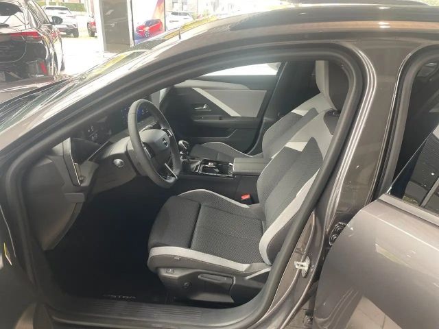 Opel Astra Sports Tourer