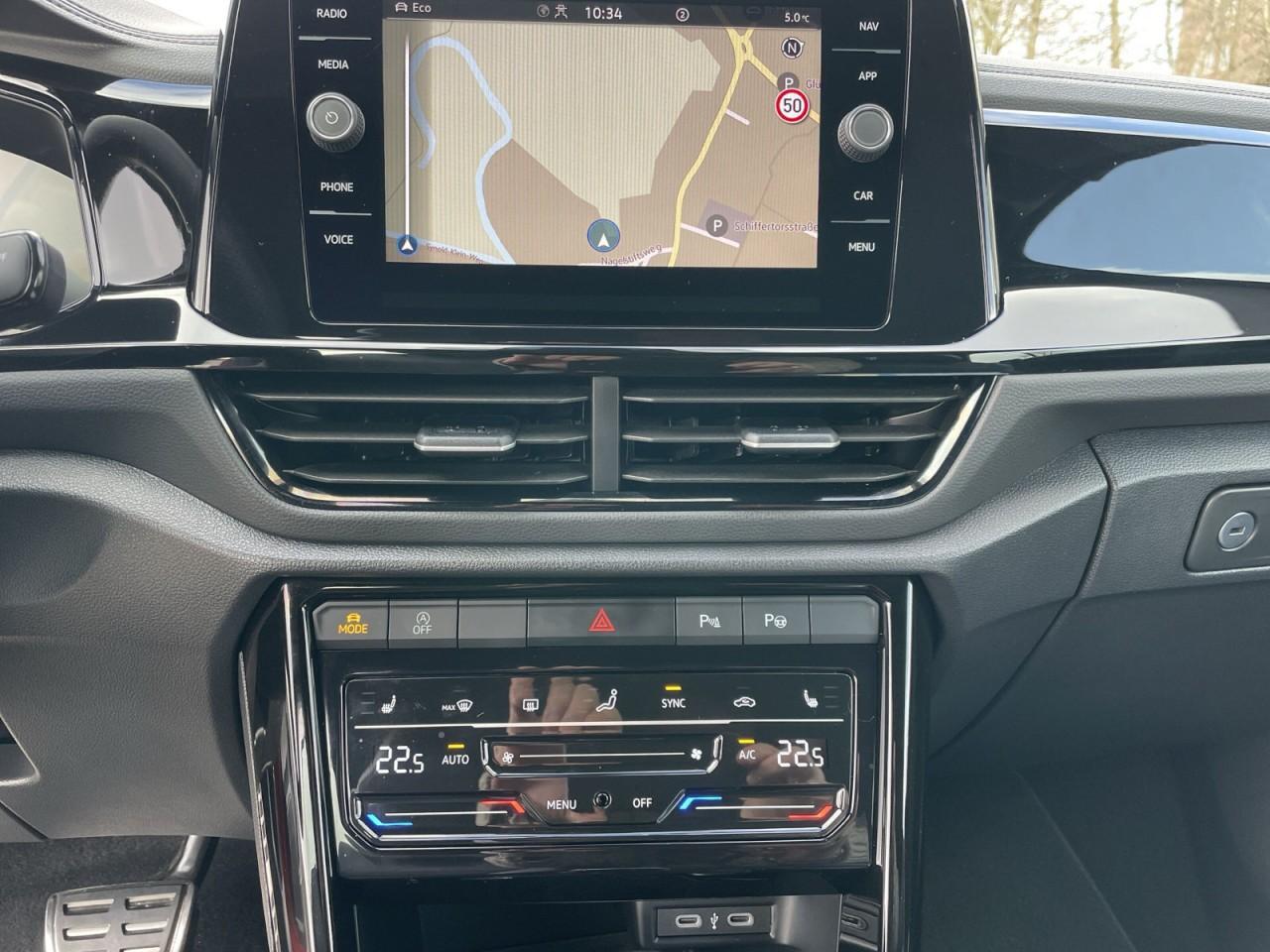 Volkswagen T-Roc 1.5 TSI Cabriolet R-Line Style