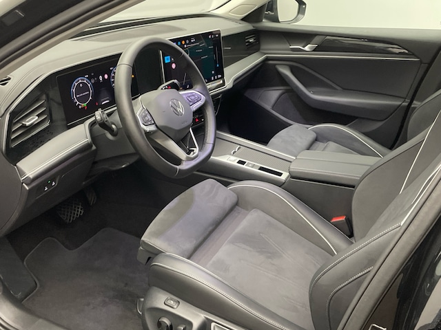 Volkswagen Passat 1.5 eTSI Business Variant